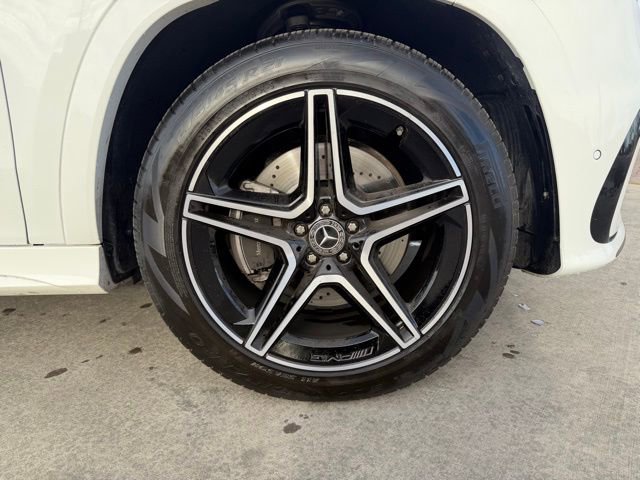 Used 2024 Mercedes-Benz GLS 450 4MATIC image 43