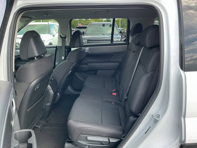 New 2027 Hyundai Santa Fe SE FWD image 24