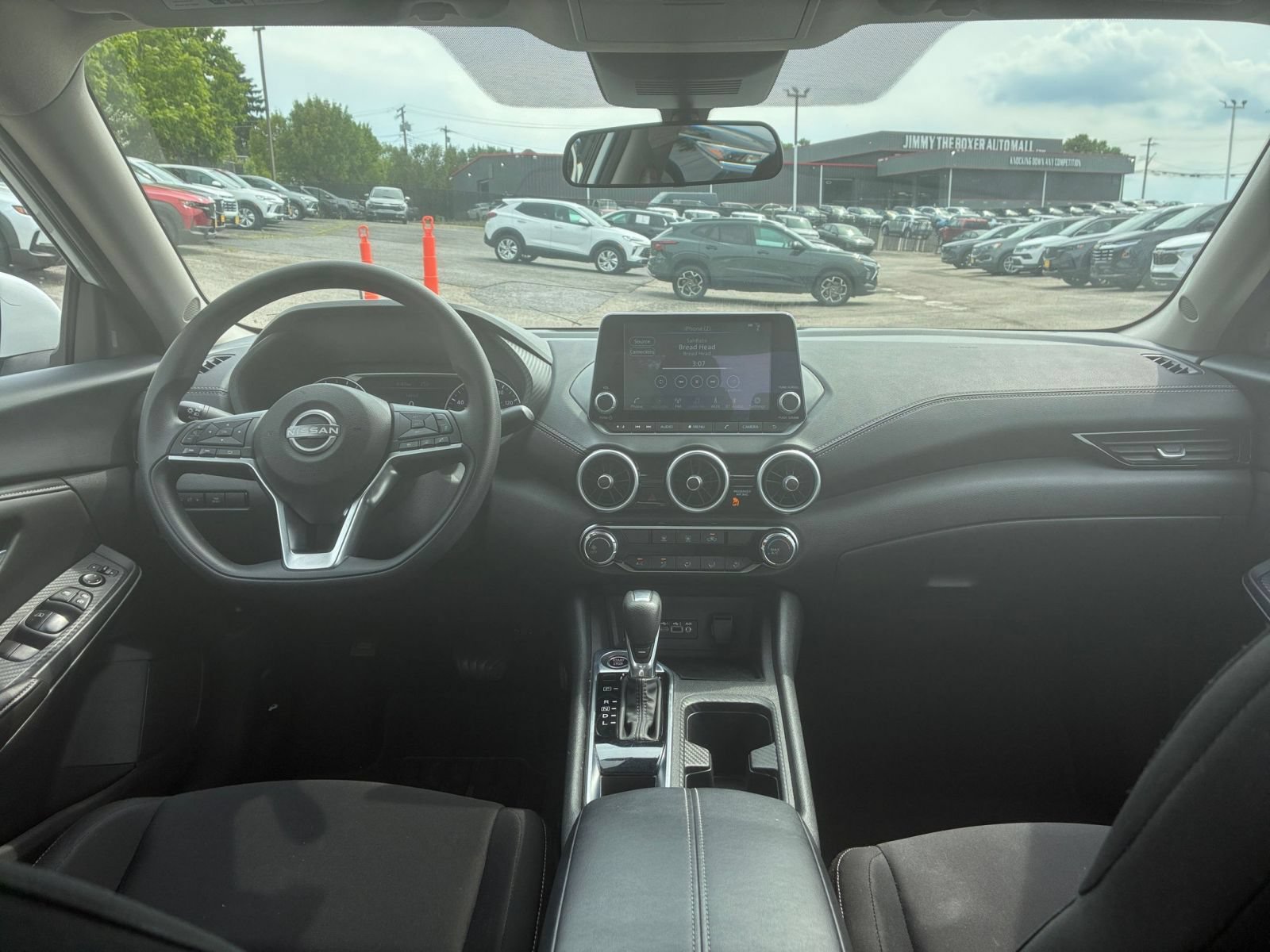 Used 2025 Nissan Sentra SV FWD image 28