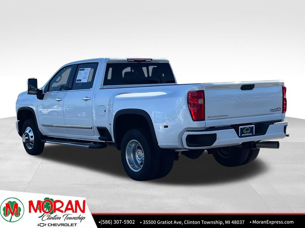 Certified 2025 Chevrolet Silverado 3500 High Country w/ High Country Premium Package image 4