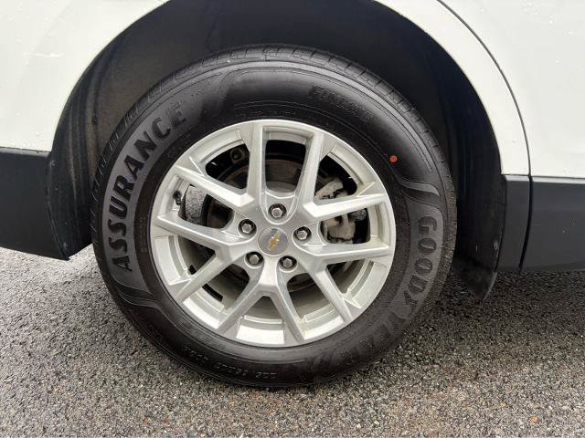 Used 2024 Chevrolet Equinox LT AWD/4WD image 14