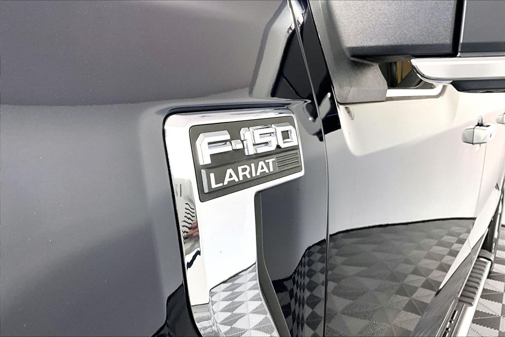 Used 2021 Ford F150 Lariat AWD/4WD image 14