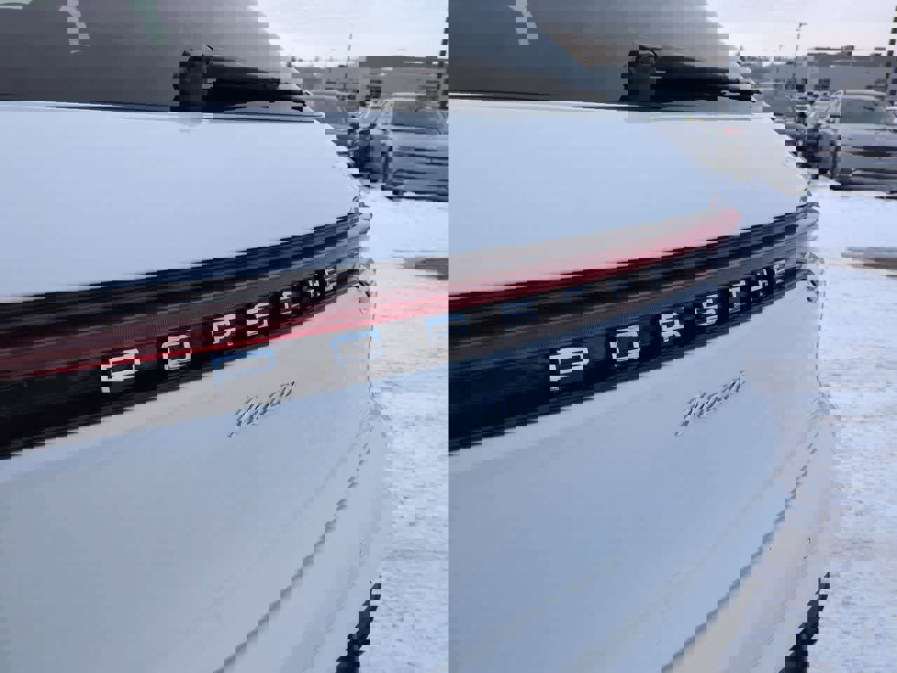 Used 2023 Porsche Macan Turbo image 12