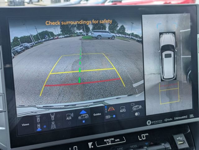 Used 2024 Toyota Sequoia Platinum w/ TRD Off-Road Package AWD/4WD image 19