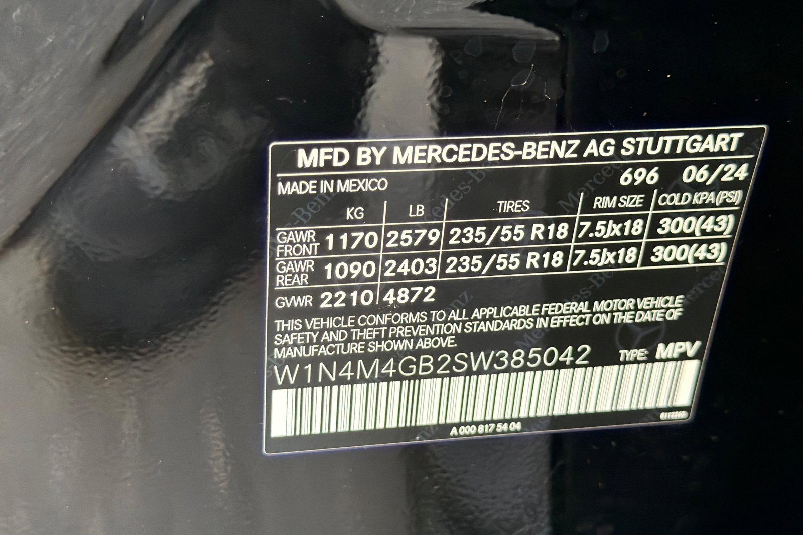 Certified 2025 Mercedes-Benz GLB 250 image 34