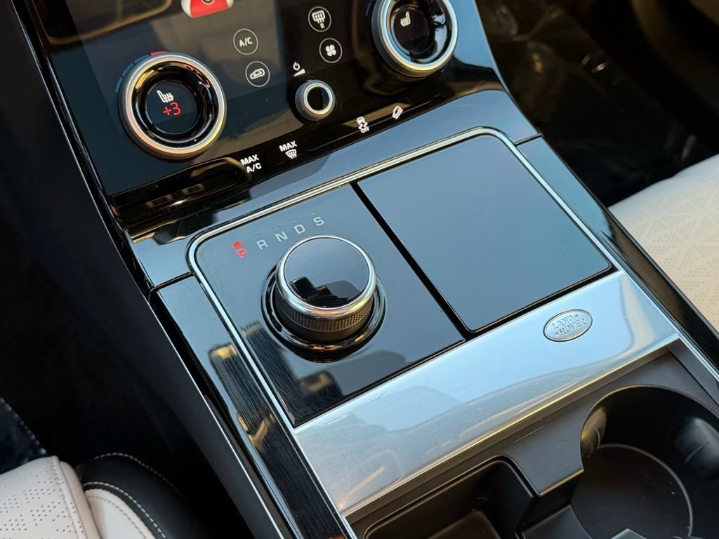 Used 2020 Land Rover Range Rover Velar R-Dynamic HSE image 22