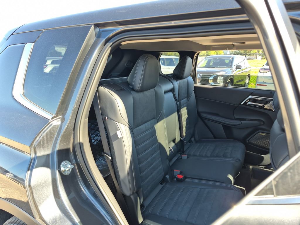New 2026 Mitsubishi Outlander SE AWD/4WD image 70