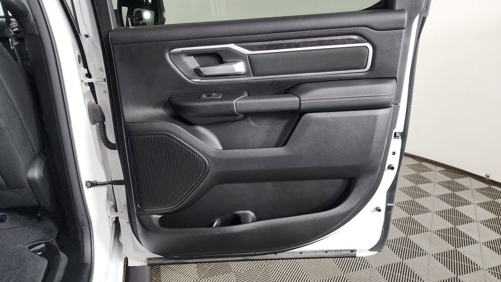 Used 2023 RAM 1500 Big Horn image 29