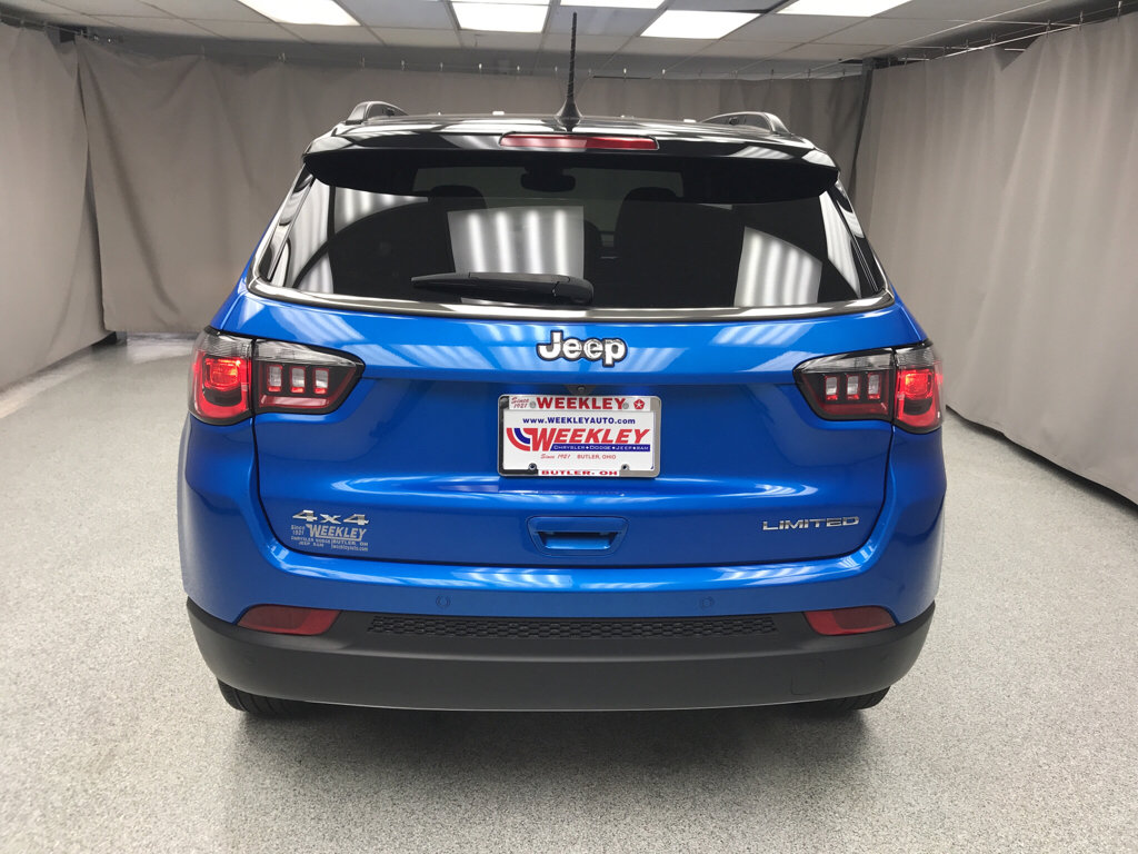Used 2024 Jeep Compass Limited AWD/4WD image 3