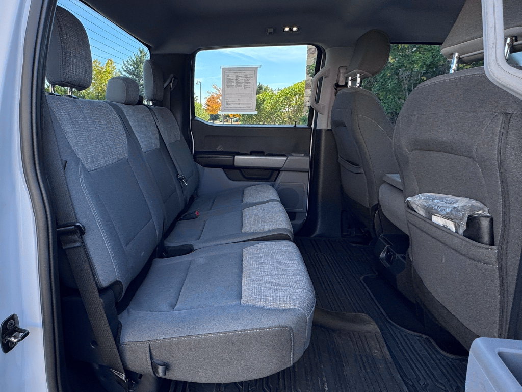 Used 2024 Ford F250 XLT w/ FX4 Off-Road Package AWD/4WD image 29