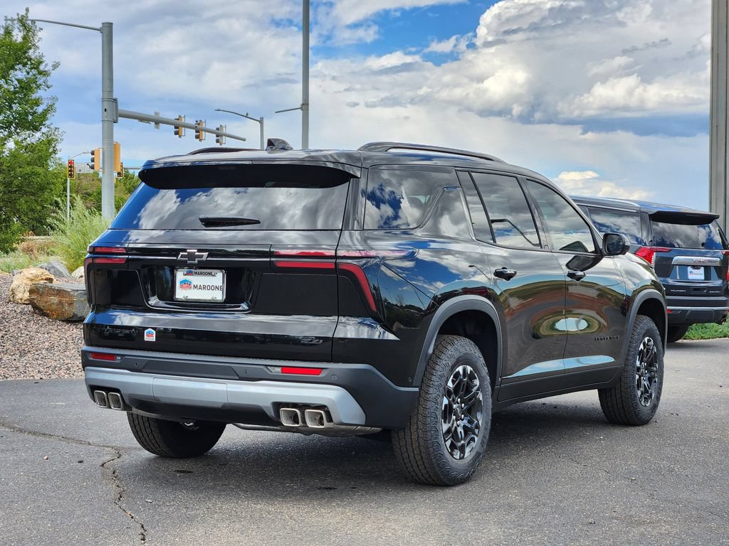 New 2027 Chevrolet Traverse Z71 w/ Enhanced Driving Package AWD/4WD image 3