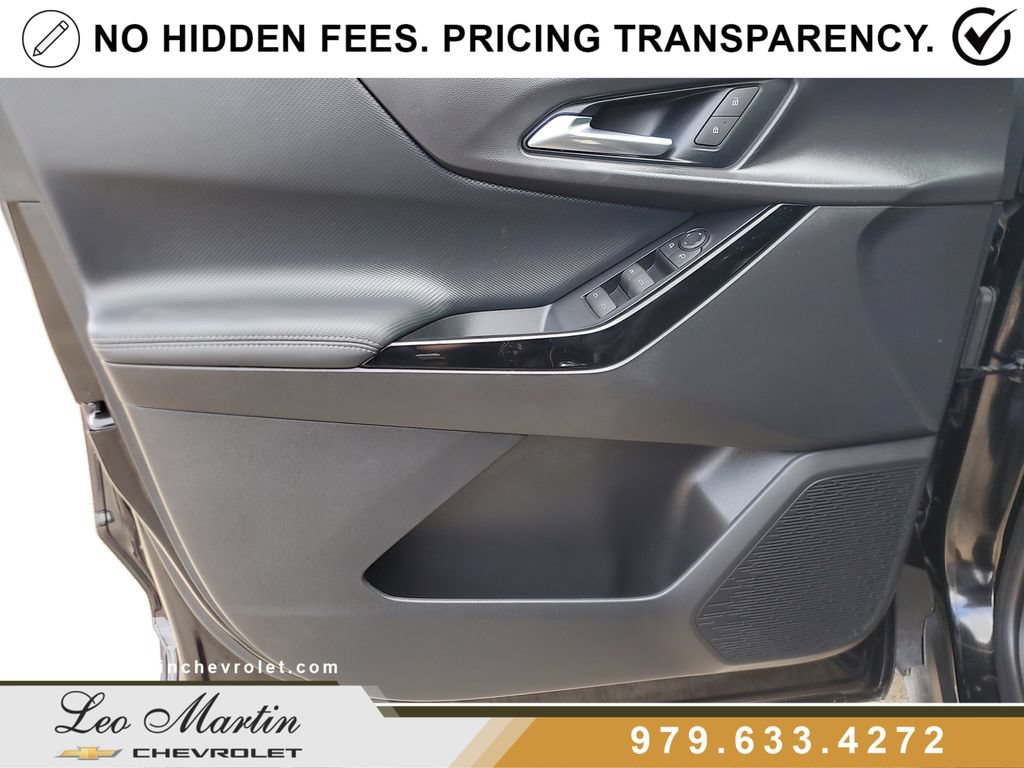Used 2026 Chevrolet Equinox LT FWD image 15