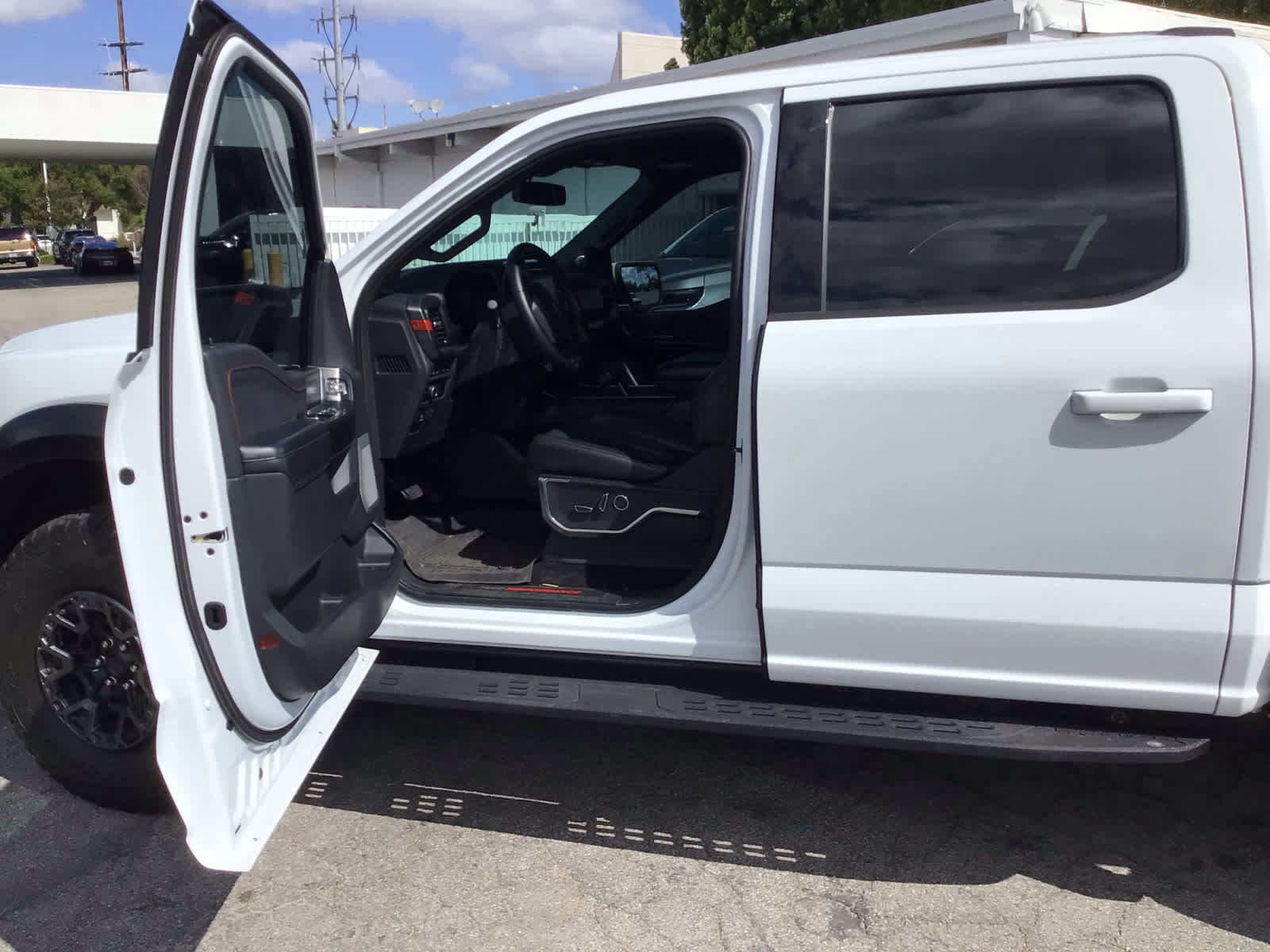 Used 2024 Ford F150 Raptor AWD/4WD image 5