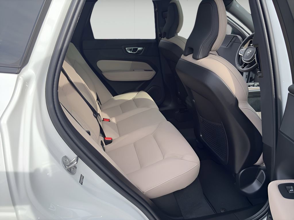 New 2026 Volvo XC60 B5 Plus w/ Protection Package Premier AWD/4WD image 11