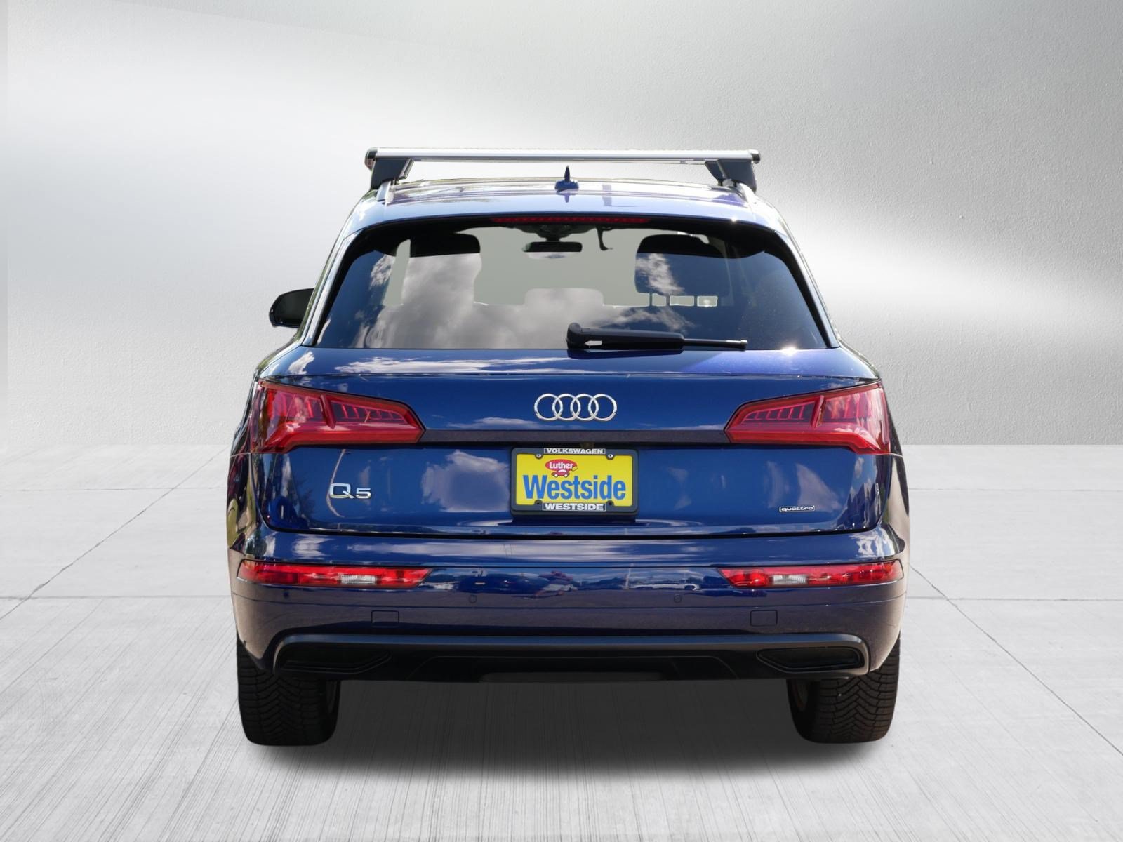 Used 2020 Audi Q5 2.0T Premium Plus w/ Premium Plus Package AWD/4WD image 6