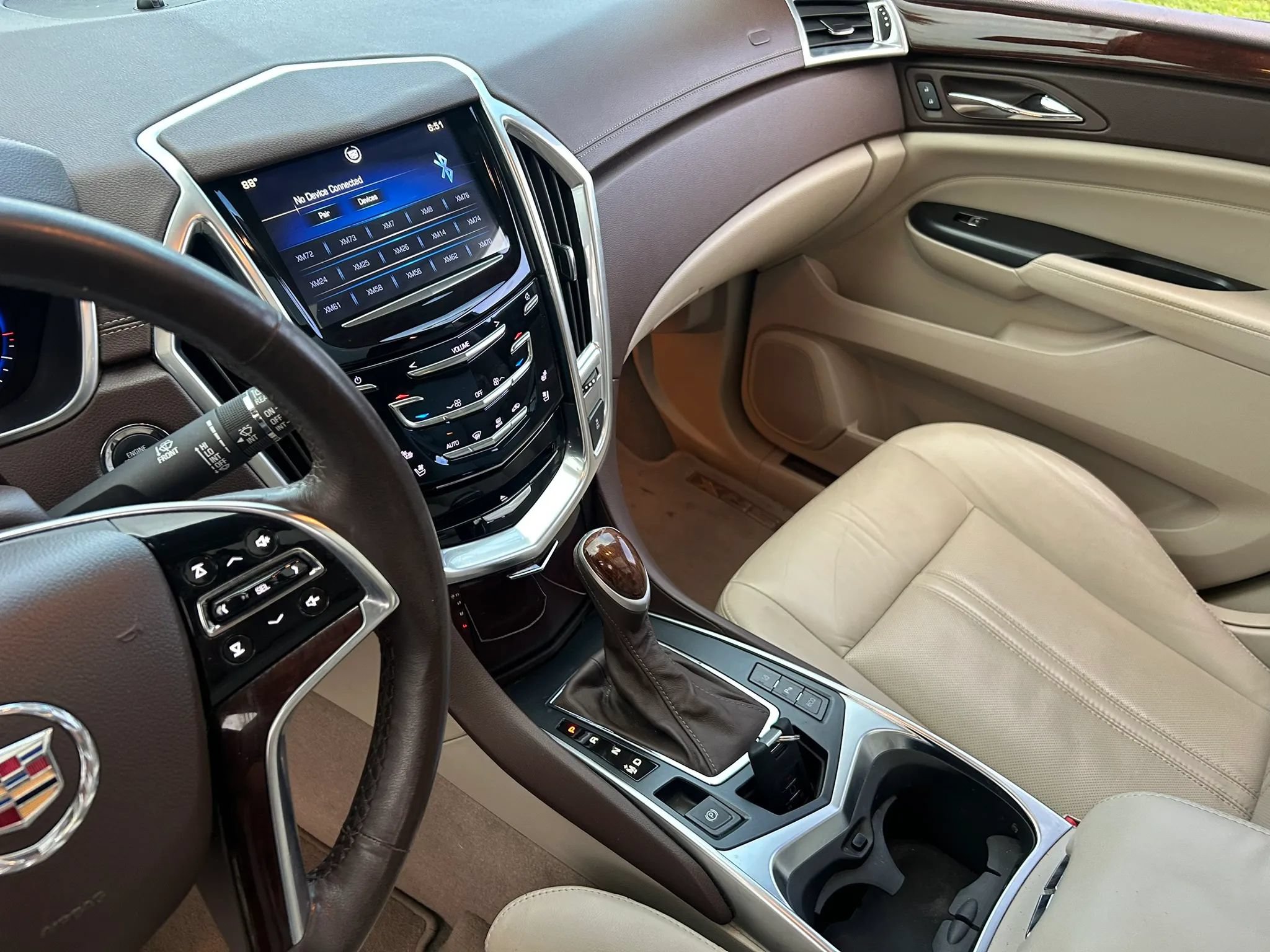 Used 2014 Cadillac SRX Premium FWD image 15