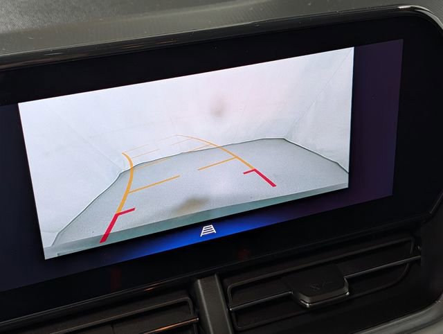 Used 2025 Chevrolet Trax LT w/ Driver Confidence Package image 23