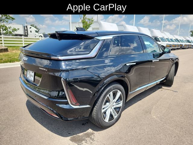 Used 2024 Cadillac Lyriq Tech w/ Driver Assist Package AWD/4WD image 9