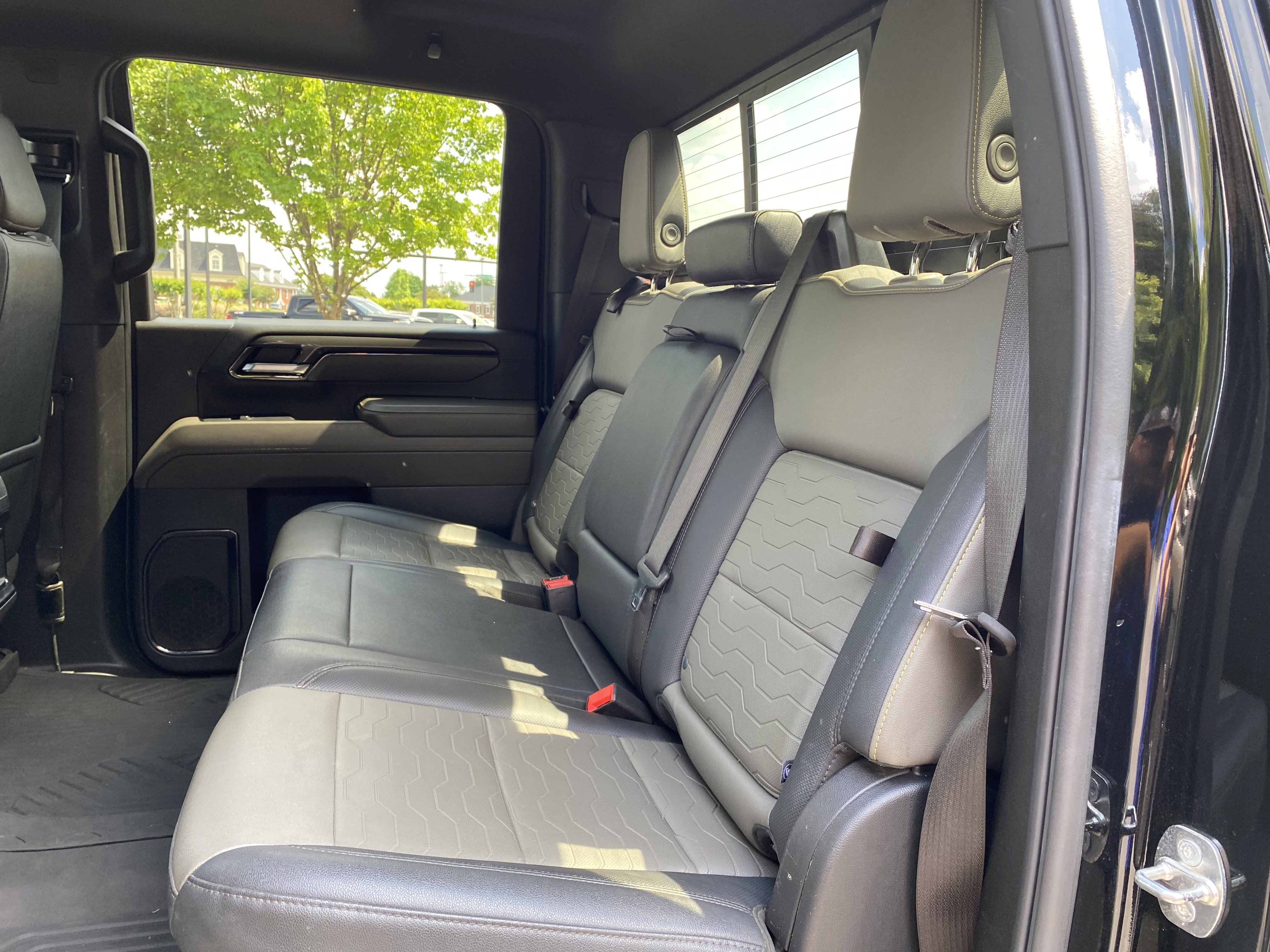 Used 2024 Chevrolet Silverado 2500 ZR2 w/ Technology Package AWD/4WD image 42