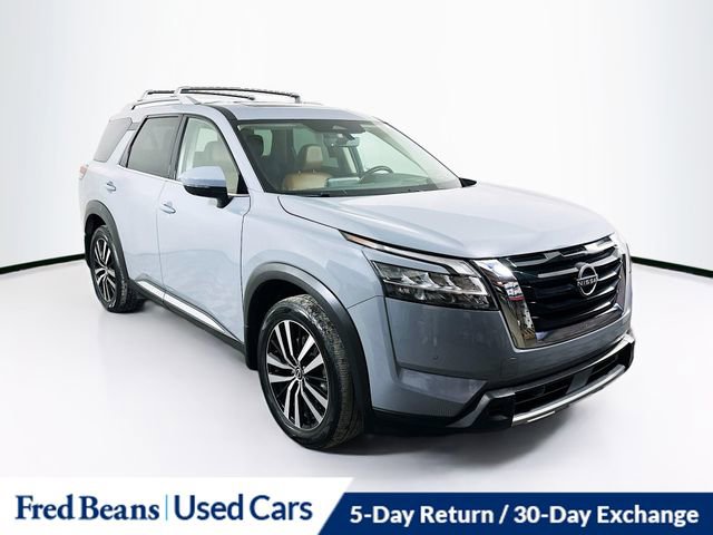 Used 2023 Nissan Pathfinder Platinum