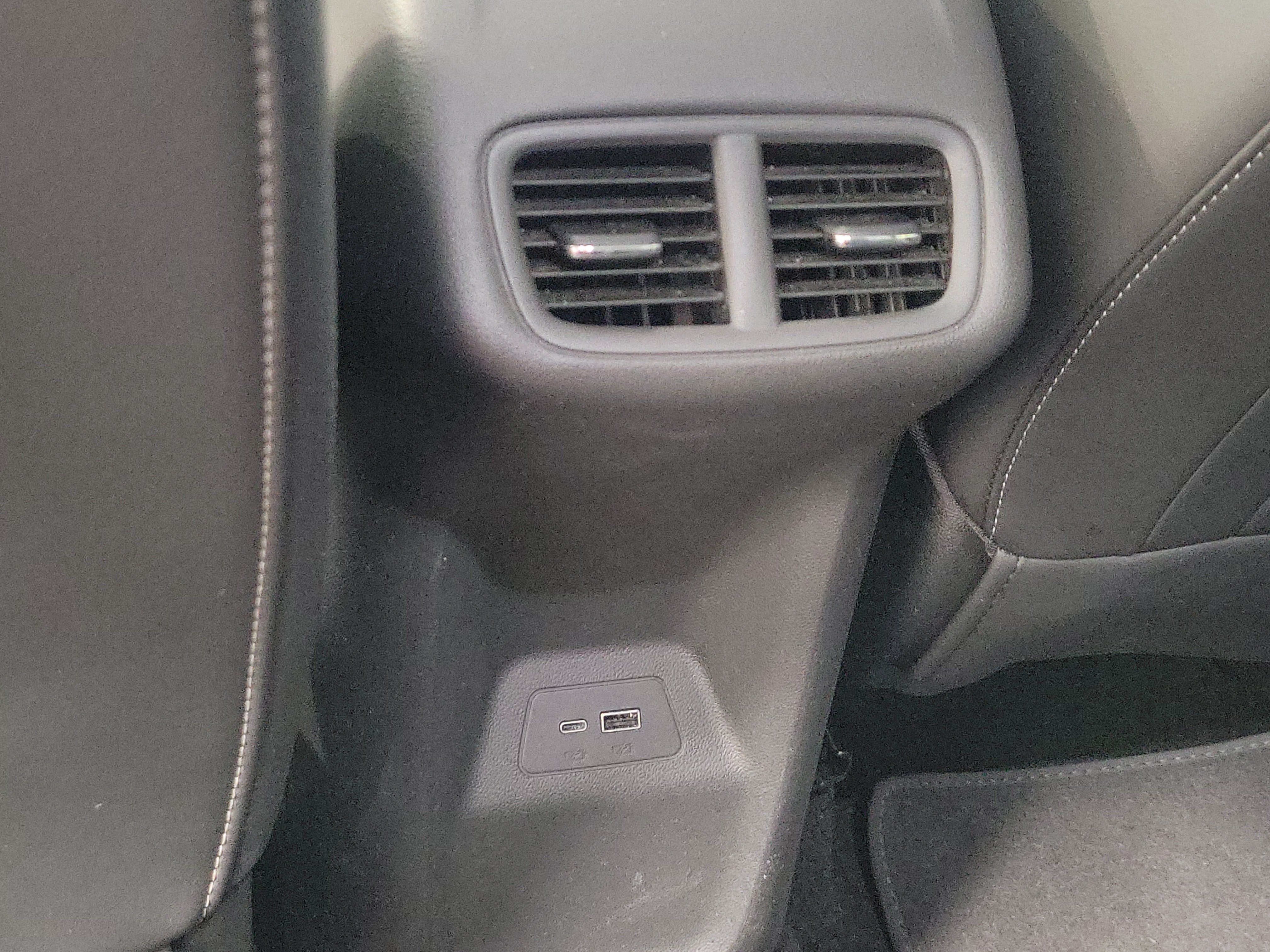 Used 2024 Buick Envision Preferred AWD/4WD image 12