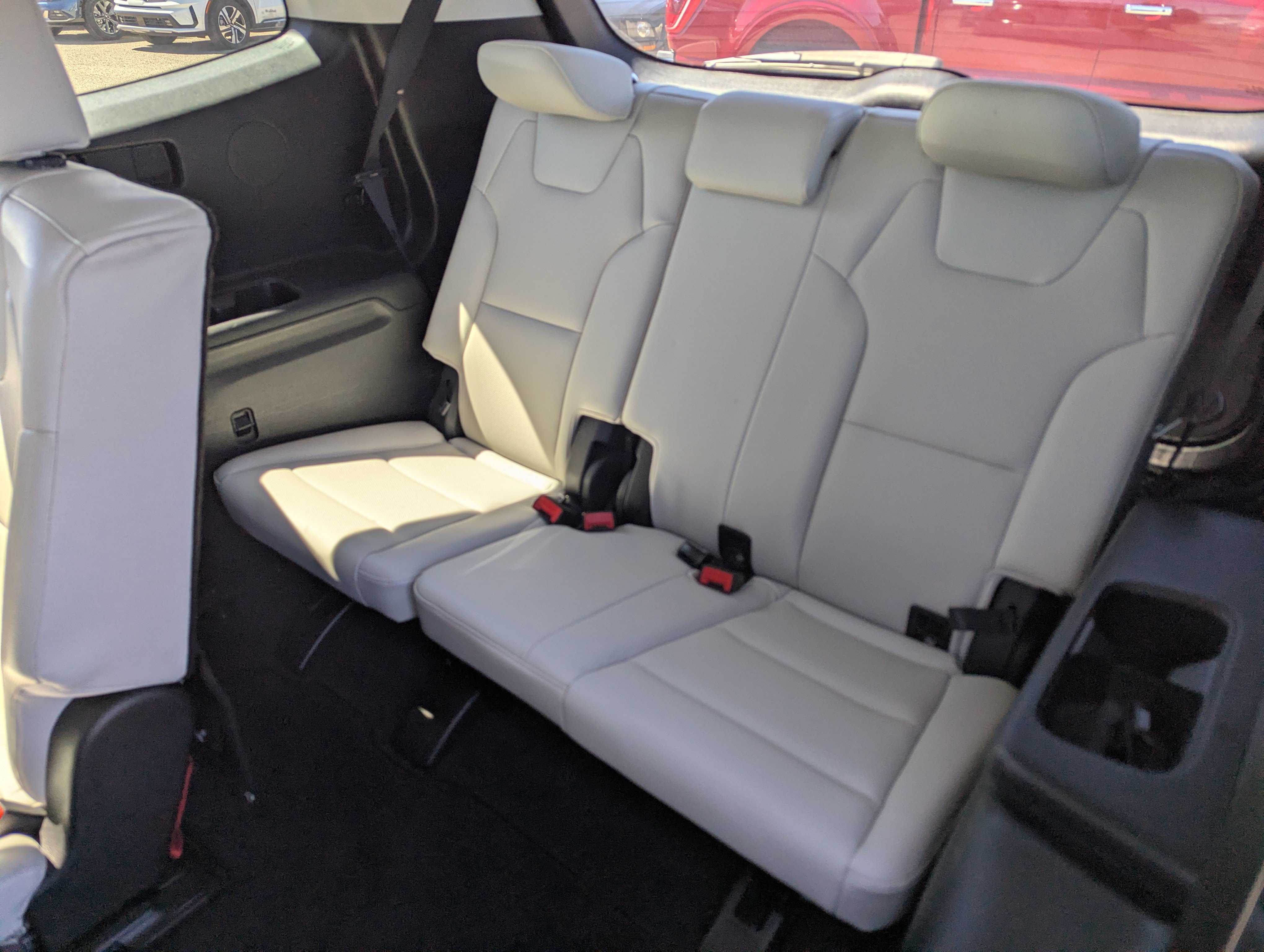 Used 2023 Kia Telluride EX image 9