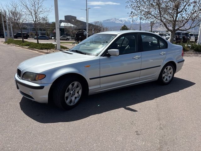 Used 2004 BMW 325i Sedan RWD image 3
