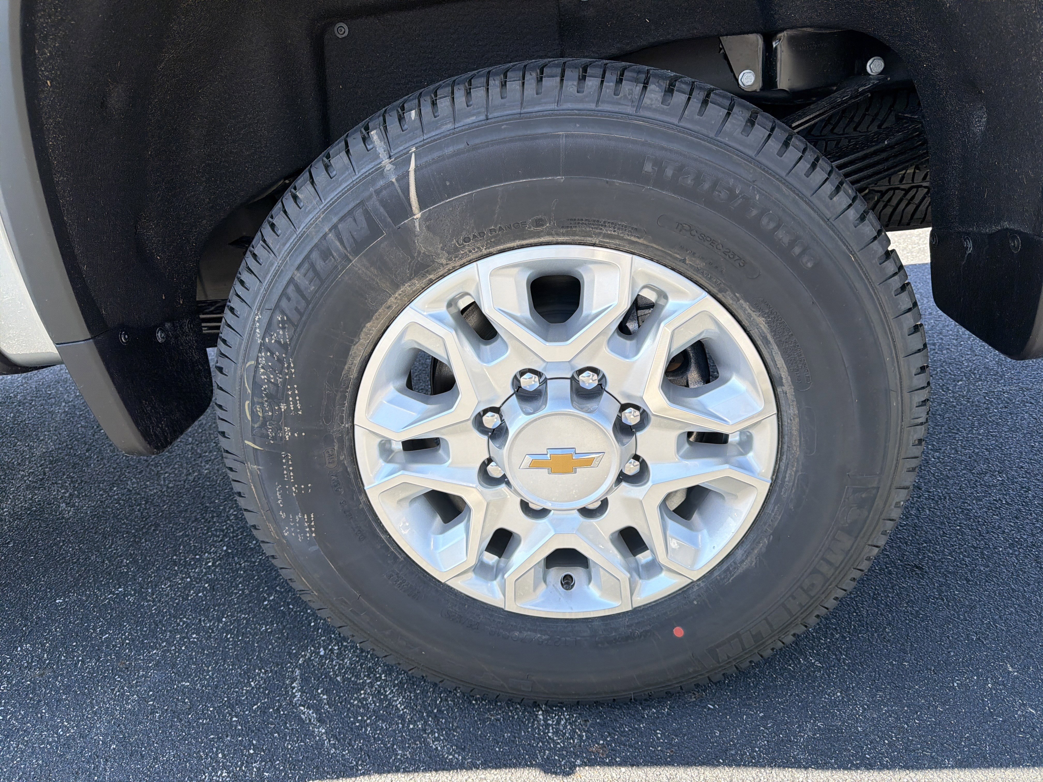 New 2026 Chevrolet Silverado 2500 LT image 19