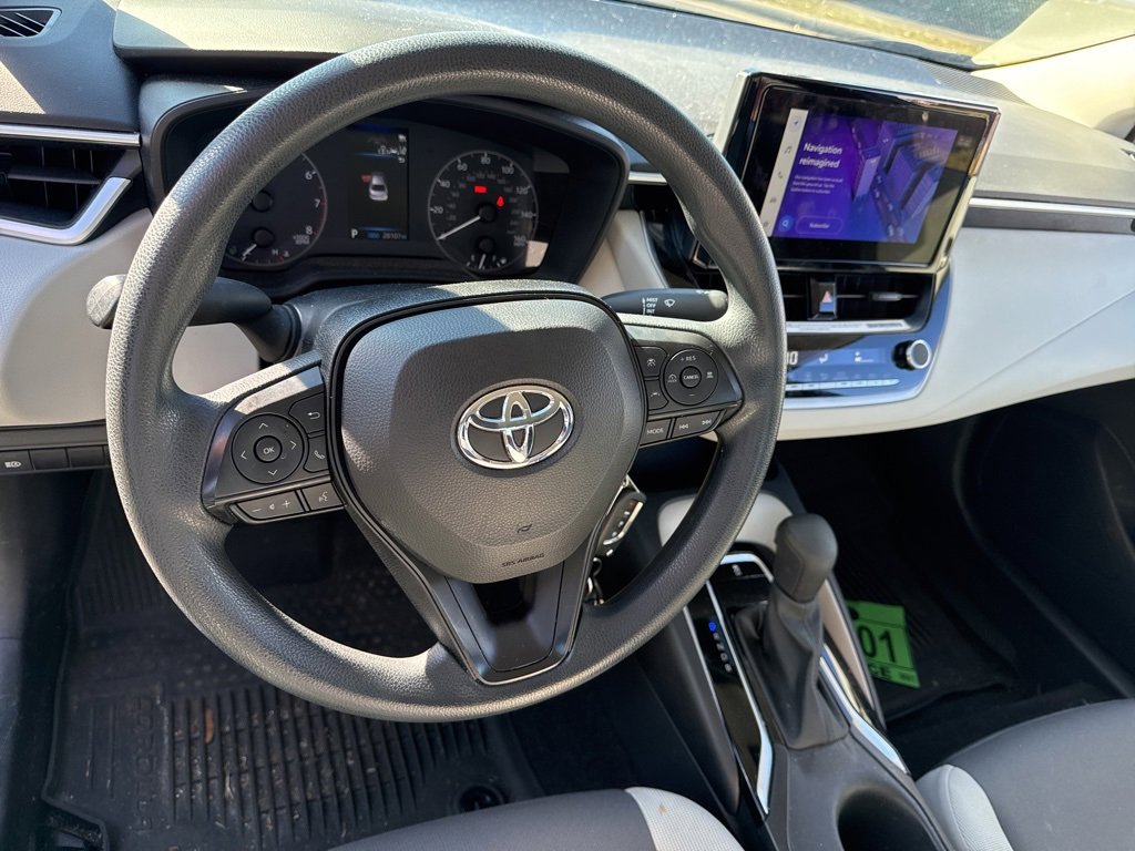 Used 2023 Toyota Corolla LE image 9