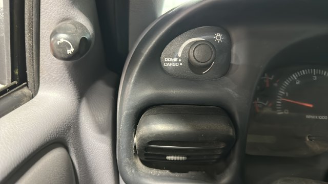 Used 1998 Dodge Ram 1500 Truck 2WD Regular Cab image 12