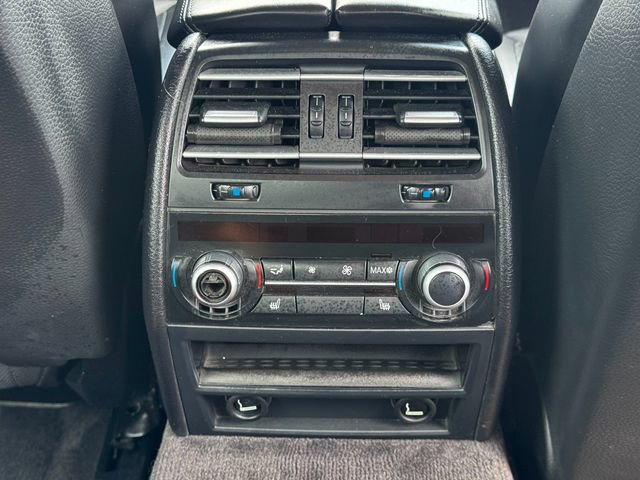 Used 2010 BMW 750Li xDrive AWD/4WD image 25