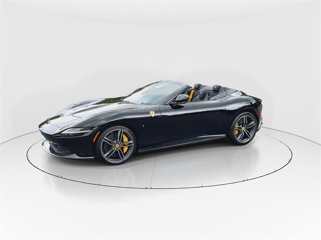 Used 2025 Ferrari Roma Spider image 4