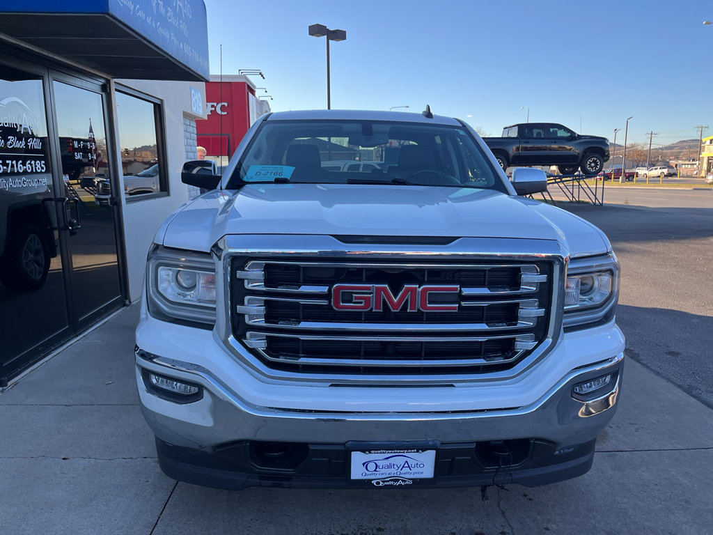 Used 2018 GMC Sierra 1500 SLT w/ SLT Premium Package image 3