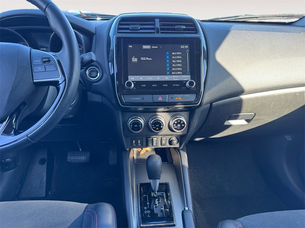 Used 2024 Mitsubishi Outlander Sport SE image 11