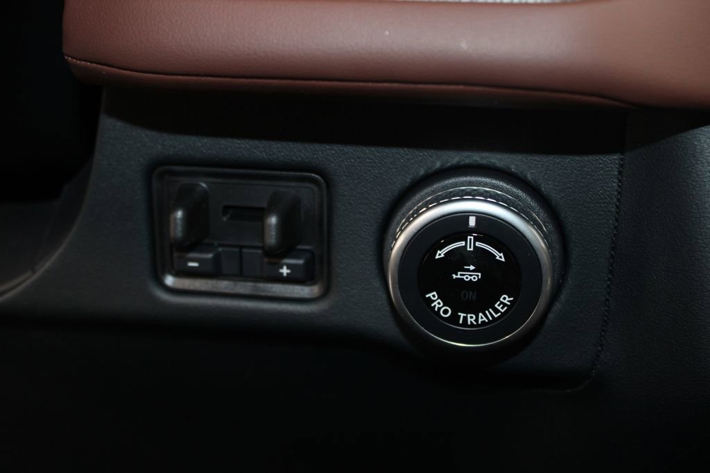 New 2026 Lincoln Navigator L Reserve AWD/4WD image 46