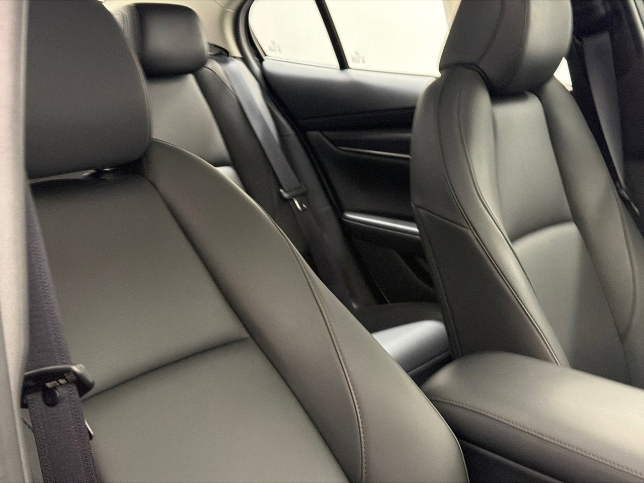 Certified 2025 MAZDA MAZDA3 s image 9