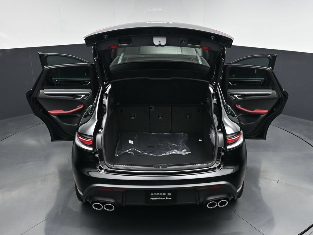 New 2026 Porsche Macan S AWD/4WD image 31