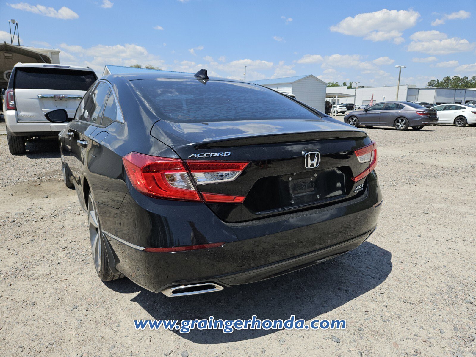 Used 2019 Honda Accord Touring image 9