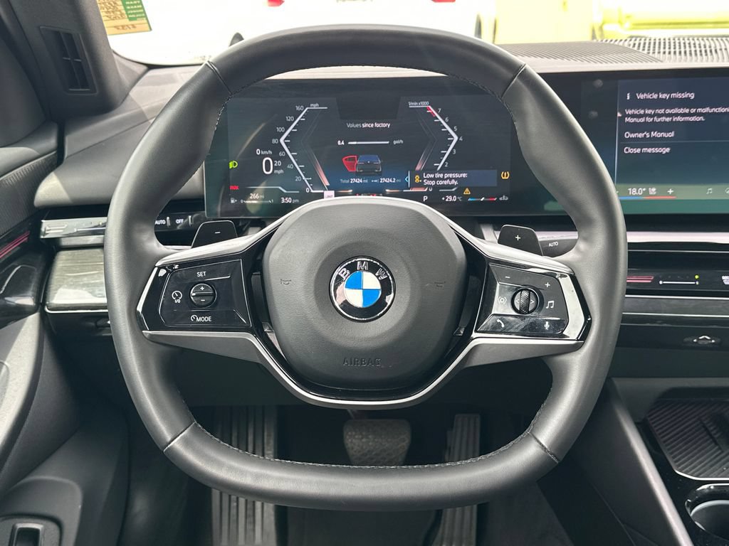 Used 2025 BMW 530i RWD image 25