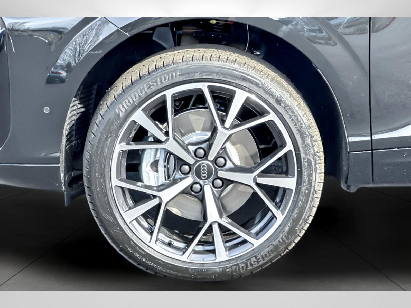 New 2026 Audi Q3 quattro 2.0T image 25