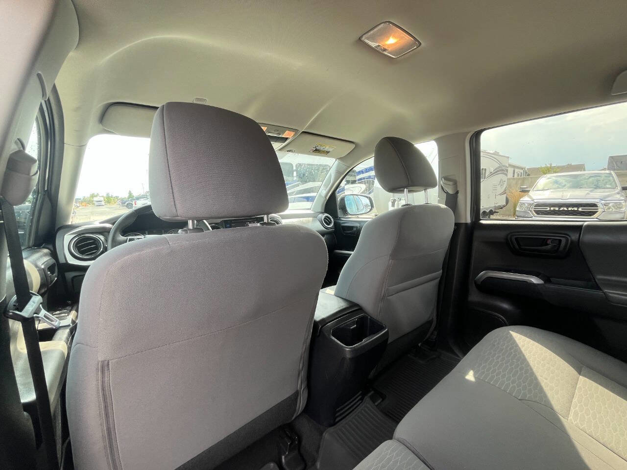 Used 2019 Toyota Tacoma SR5 image 23