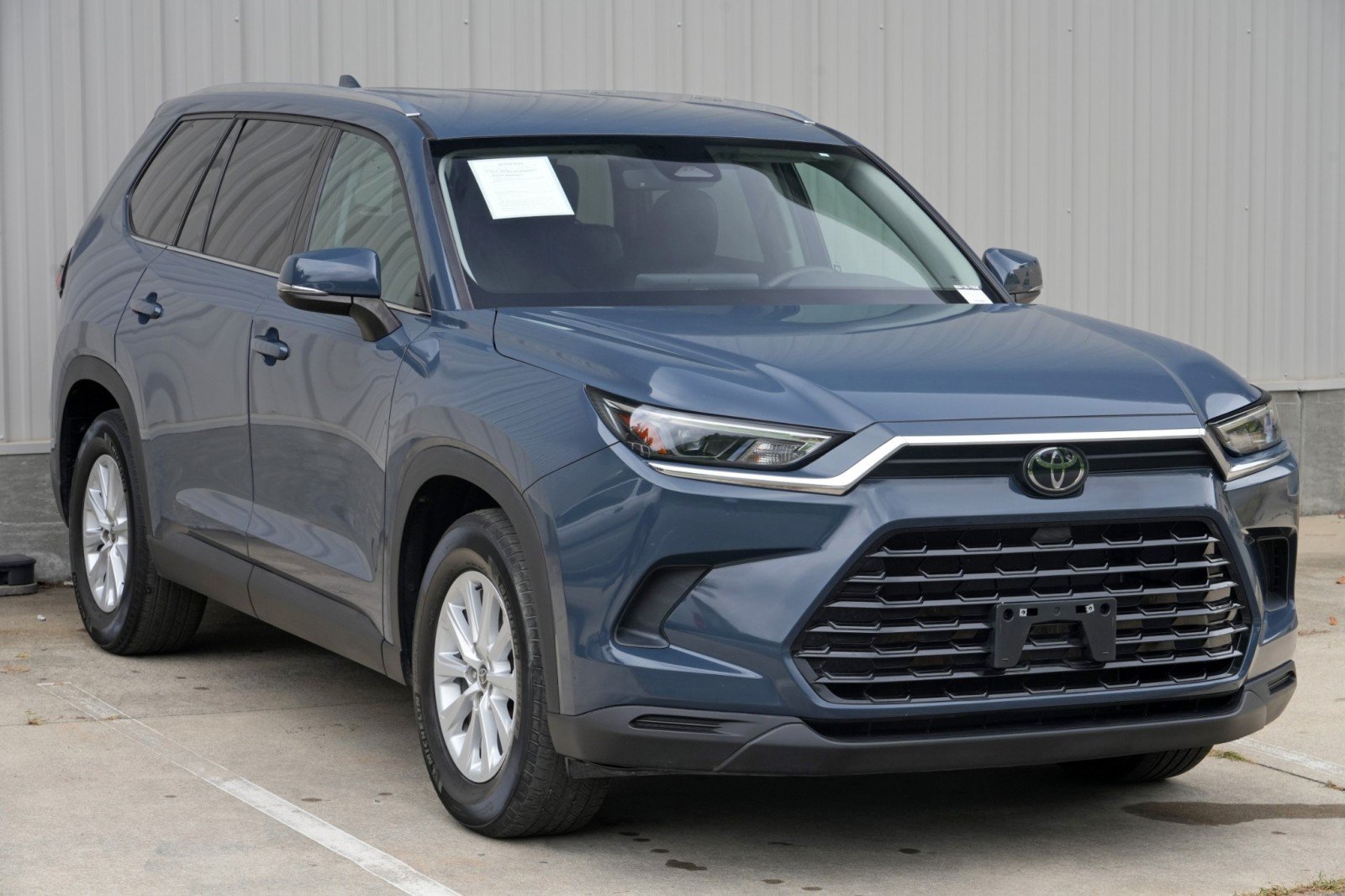 Used 2024 Toyota Grand Highlander FWD image 52