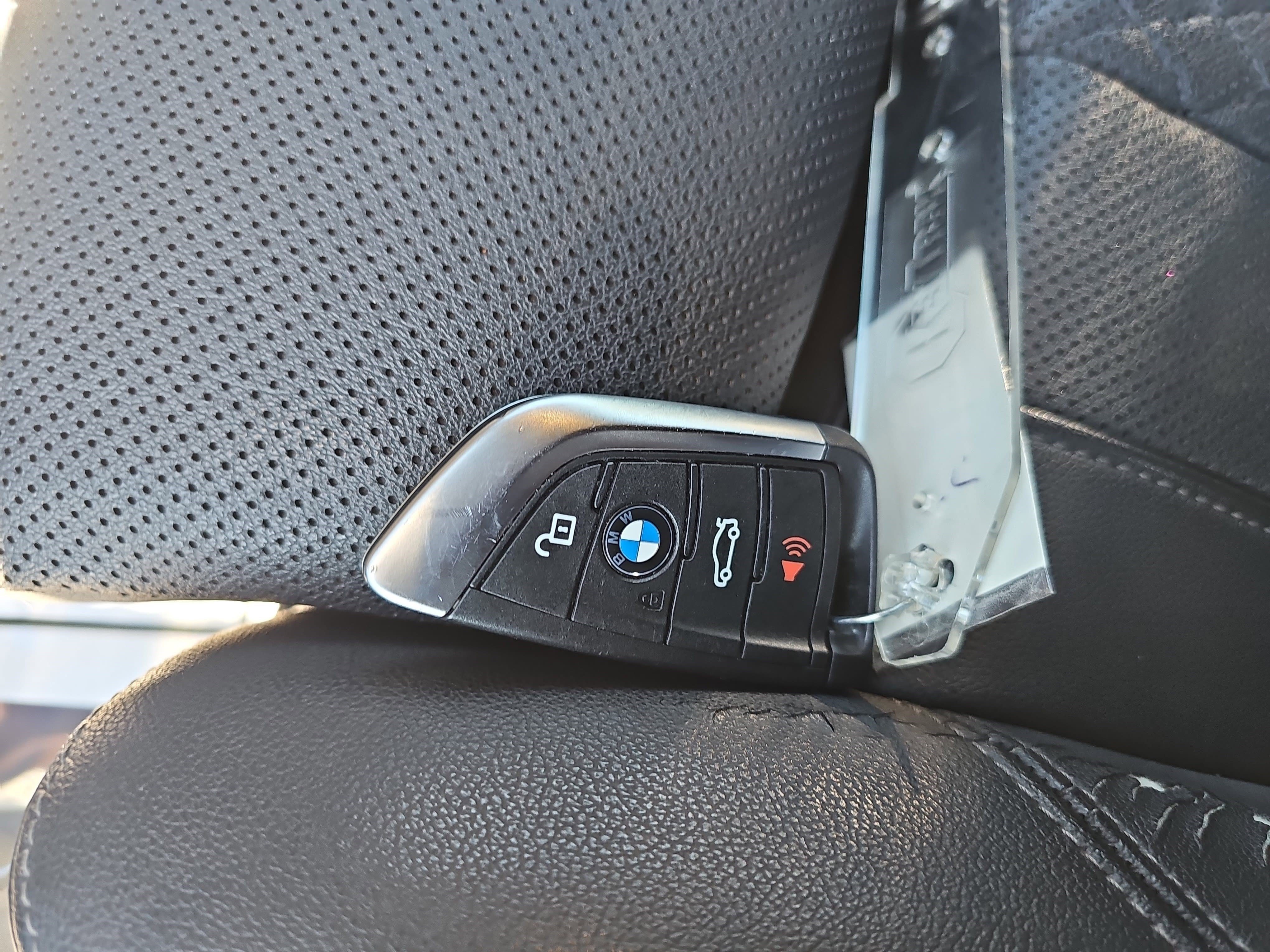 Certified 2023 BMW 530i w/ Premium Package image 37