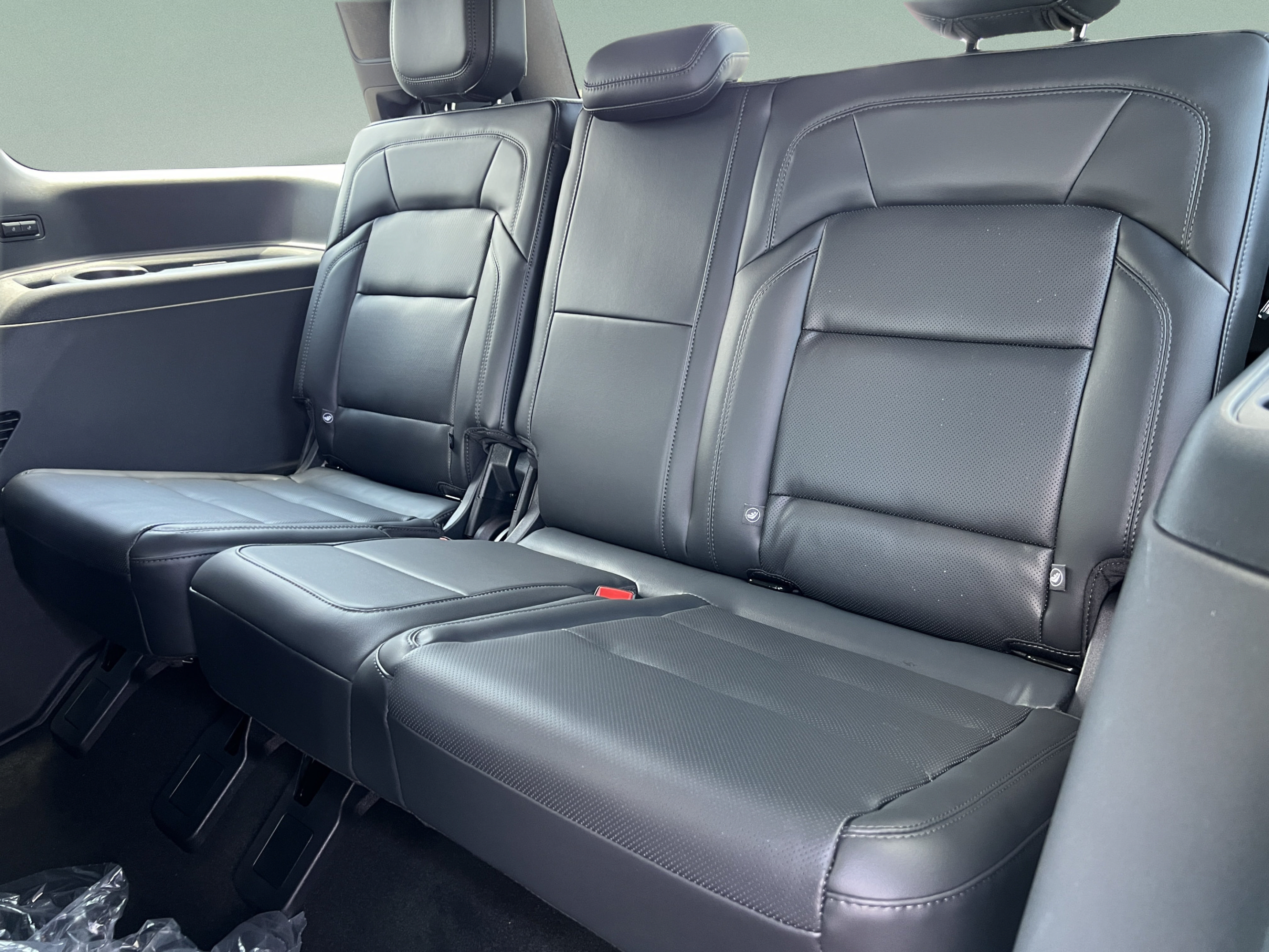 New 2027 Lincoln Navigator Reserve w/ Jet Appearance Package AWD/4WD image 25