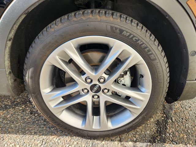 Certified 2019 Lincoln MKC Reserve AWD/4WD image 19