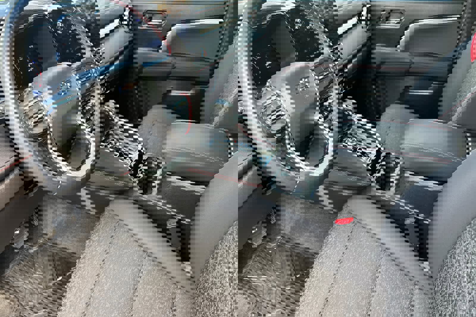 Used 2024 Chevrolet Colorado Z71 w/ Z71 Convenience Package 2 AWD/4WD image 11