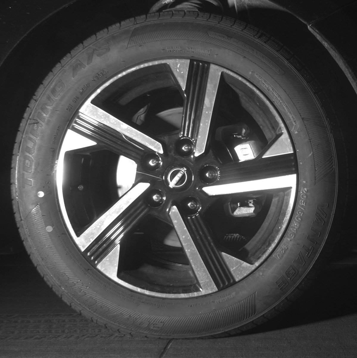 Used 2025 Nissan Sentra SV FWD image 13