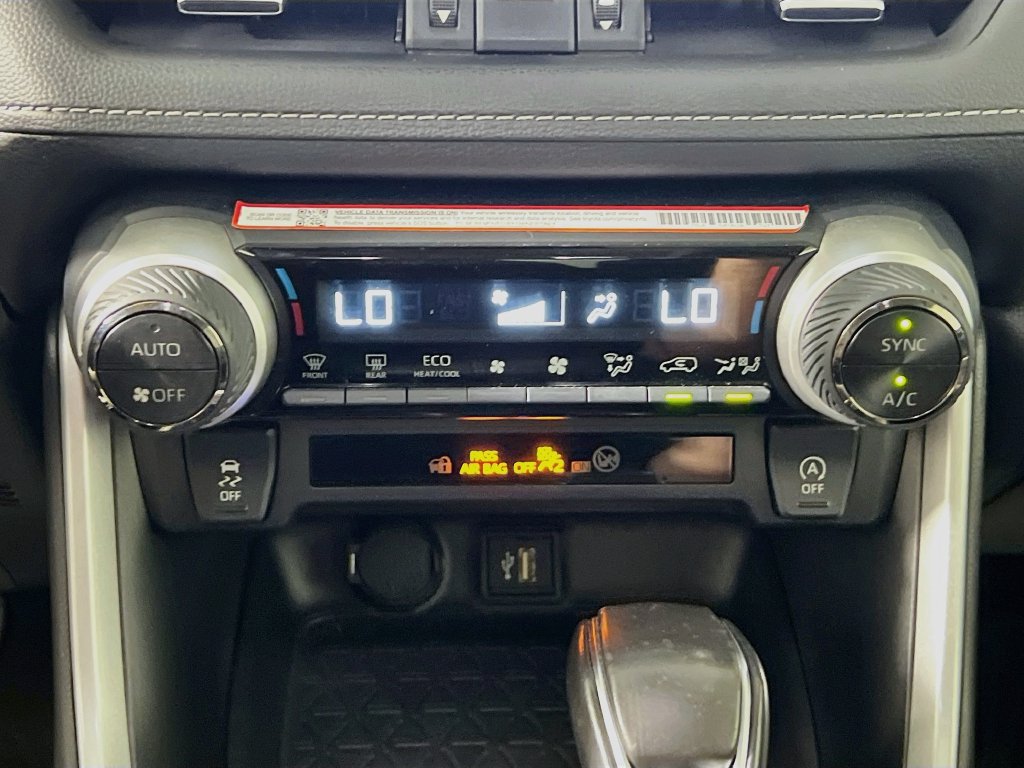 Used 2025 Toyota RAV4 XLE Premium FWD image 23