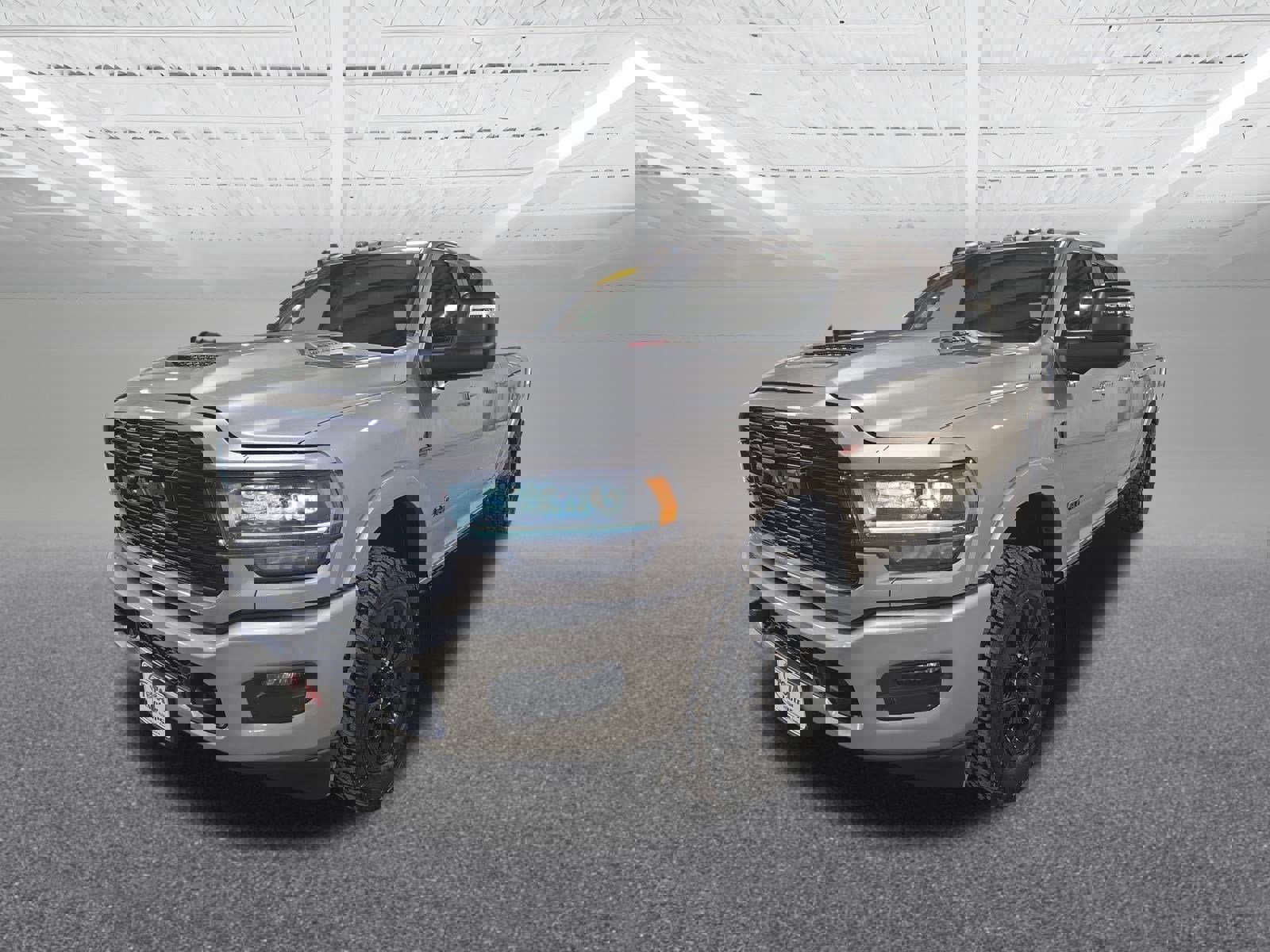 Used 2023 RAM 3500 Limited image 2