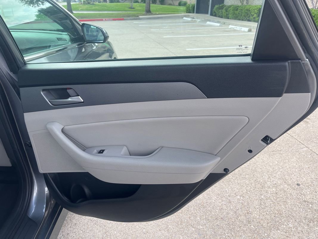 Used 2018 Hyundai Sonata SEL FWD image 17